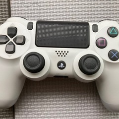 PS4コントローラーの画像