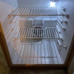 Sun Ruck 19年製 電子冷蔵庫 SR-R4802 1ドアの画像