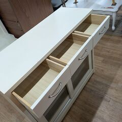 ﾋﾞｰｶﾝﾊﾟﾆｰ 両面スライド扉カウンター収納の画像