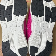 【子供用】スニーカー19cmの画像