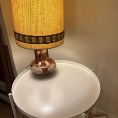 IKEAサイドテーブルの画像