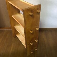 木製本棚ですの画像