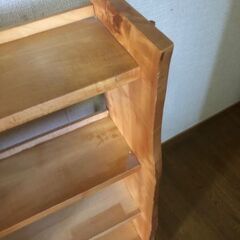 木製本棚ですの画像