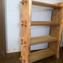 木製本棚ですの画像