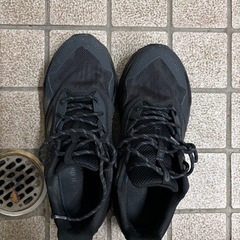 ほぼ新品　ニューバランス　スニーカー　27.0センチの画像