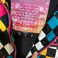 スノーボードウェア　キスマークの画像