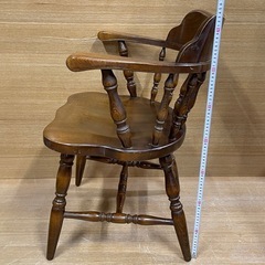 e23【キツツキ アームチェア】の画像