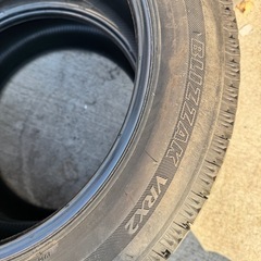 205/55R17 スタッドレス 2020年製 8部山 ブリジストン ブリザック VRX2 組み替え作業も承ります　の画像