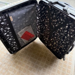 ミッキースーツケース（キャリーケース）の画像