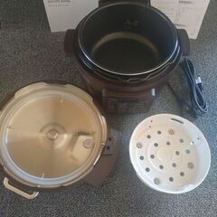 未使用品　アイリスオーヤマ　電気圧力鍋　4.0Ｌ　2023年製の画像