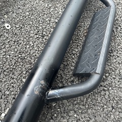 ハイラックスgun125 サイドステップの画像