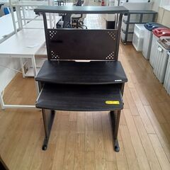 ★ジモティ割あり★  PCデスク ブラック H118×D55×W71 クリーニング済み TK7335の画像