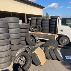 各種アルミ付きスタッドレスタイヤ　在庫多数の画像