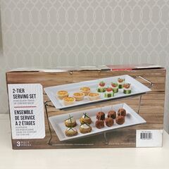 コストコ　サービングセット　盛り付け皿　未使用品　※化粧箱に外傷有りの画像