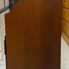 ✨️ジモティー割引✨️【ジャングルジャングル堺初芝店】カリモク　電話台　木製　幅(W)385mm × 奥行(D)325mm × 高さ(H)810mm　堺市（東区　西区　北区　南区　堺区　美原区）高石市　泉大津市　忠岡町　和泉市　松原市　大阪狭山市の画像