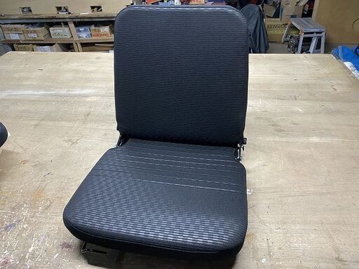 引き取り限定　ダイハツ ハイゼット トラック CVT エクストラシート 運転席と助手席 ヘッドレスト付き フルファブリック 3BD S500P S510P 軽トラ ピクシス サンバー 純正