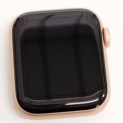 Apple Watch Series 6/GPS/40mm/A2291/ゴールド〈MG123J/A〉の画像