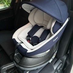 チャイルドシート(combi)【取引確定済】の画像