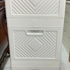 ✨️ジモティー割引✨️【ジャングルジャングル堺初芝店】　折りたたみ収納ボックス　幅(W)645mm × 奥行(D)415mm × 高さ(H)1110mm　堺市（東区　西区　北区　南区　堺区　美原区）高石市　泉大津市　忠岡町　和泉市　松原市　大阪狭山市の画像