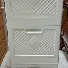 ✨️ジモティー割引✨️【ジャングルジャングル堺初芝店】　折りたたみ収納ボックス　幅(W)645mm × 奥行(D)415mm × 高さ(H)1110mm　堺市（東区　西区　北区　南区　堺区　美原区）高石市　泉大津市　忠岡町　和泉市　松原市　大阪狭山市の画像