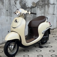 大人気セール‼️安心の高年式現行モデル😊バッテリー充電済み🔋前後タイヤまだまだ山あり🗻嬉しいオイル交換済み♻️燃費重視＆デザイン重視の方にオススメ✨ラクラク始動のインジェクション💥AF77 ジョルノ✴の画像