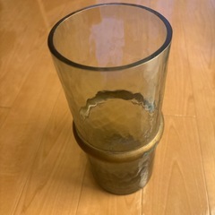 ガラス花瓶の画像