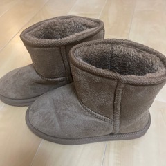 子供19cm ブーツの画像