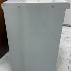 ✨️ジモティー割引✨️【ジャングルジャングル堺初芝店】　書庫　鍵付き　幅(W)805mm × 奥行(D)502mm × 高さ(H)810mm　堺市（東区　西区　北区　南区　堺区　美原区）高石市　泉大津市　忠岡町　和泉市　松原市　大阪狭山市の画像