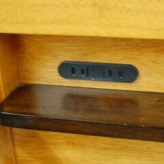 2段ベッド 幅128×奥210×高130cm 上段シングル・下段セミダブル ロータイプ 木製 ナチュラル系 はしご・宮棚・照明・コンセント付き すのこ床板 親子ベッド 二段ベッド  札幌市 清田区 平岡の画像