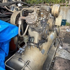 格安！早い者勝ち！動作品！配送可！ハイパワー5.5KW東芝コンプレッサーの画像