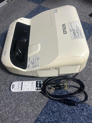 【短焦点】エプソンプロジェクターEB-580 リモコン有り
