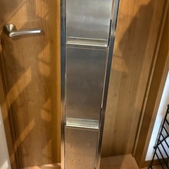 ステンレス隙間引き出しラックの画像