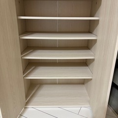 収納棚×3×3(木扉/ガラス扉)の画像
