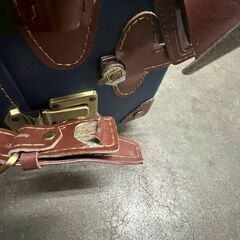 【ジモティ限定特価】 キャリーケース スーツケース トランク 鍵付き ネイビー キャリーバッグ A0866Gの画像