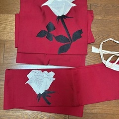 🌹赤地に薔薇の白刺繍の作り帯🌹の画像