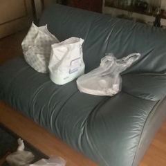 ソファーセット　テーブル付きの画像