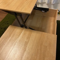 ニトリ　昇降テーブルの画像