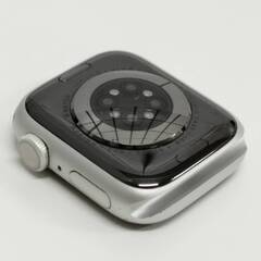 Apple Watch Series 8/GPS/41mm/A2770/シルバー〈MP6R3J/A〉の画像
