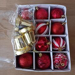 クリスマスツリー、オーナメンツ、ツリーライトの画像