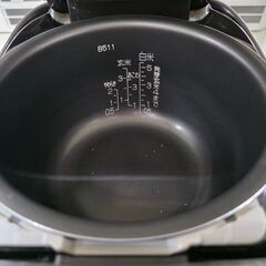 J2176 【リユースのサカイ柏店】 象印　ZOJIRUSHI　5.5合炊きマイコン炊飯ジャー　NP-ZT10　2019年製　クリーニング済み　参考価格22,800円の画像