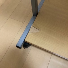 テーブル、デスク、サイドテーブルの画像