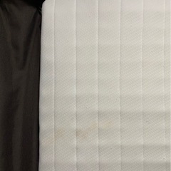 ニトリ脚付きセミダブルベッドの画像