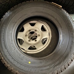 新古❗️ブリヂストンスタッドレスタイヤ❗️15インチの画像