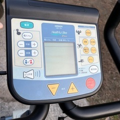 エアロバイク　　おむろんオムロンの画像