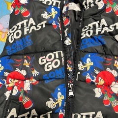 男の子のベスト(95サイズぐらい)の画像