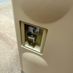 鍵掛け可能プラスチック収納庫の画像