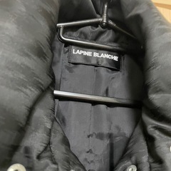 lapine blanche ロングコートの画像