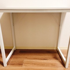 【美品】パソコンデスクの画像