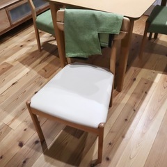 ダイニングテーブルセット
の画像