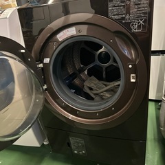 ドラム式乾燥洗濯機TOSHIBA 12kg/7kg 2020の画像